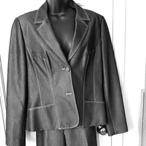 Pant suit sz. 14